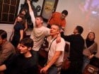 Concert Compact în Queen's Music Pub