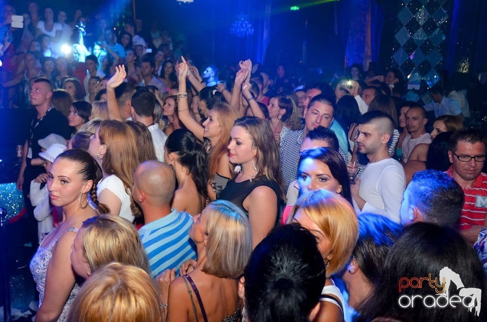 Concert Connect-R în The One, 