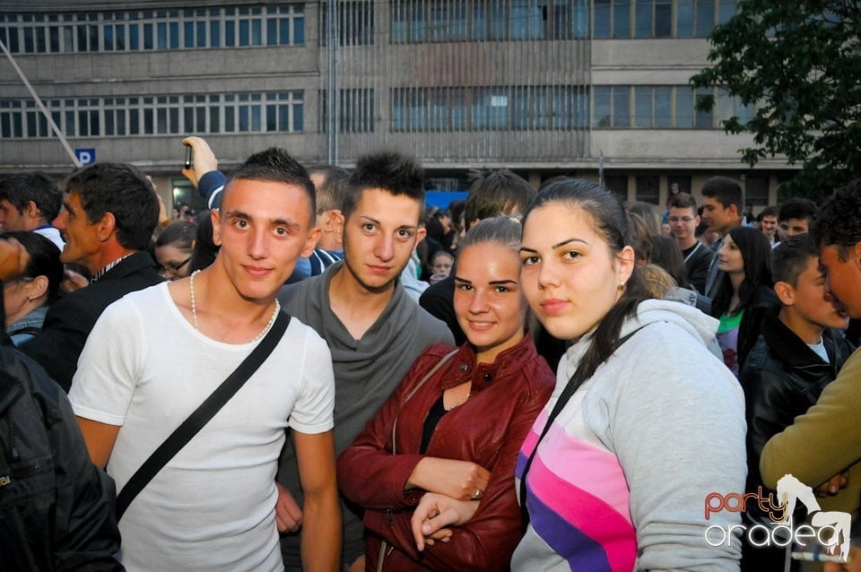 Concert Ellie White,