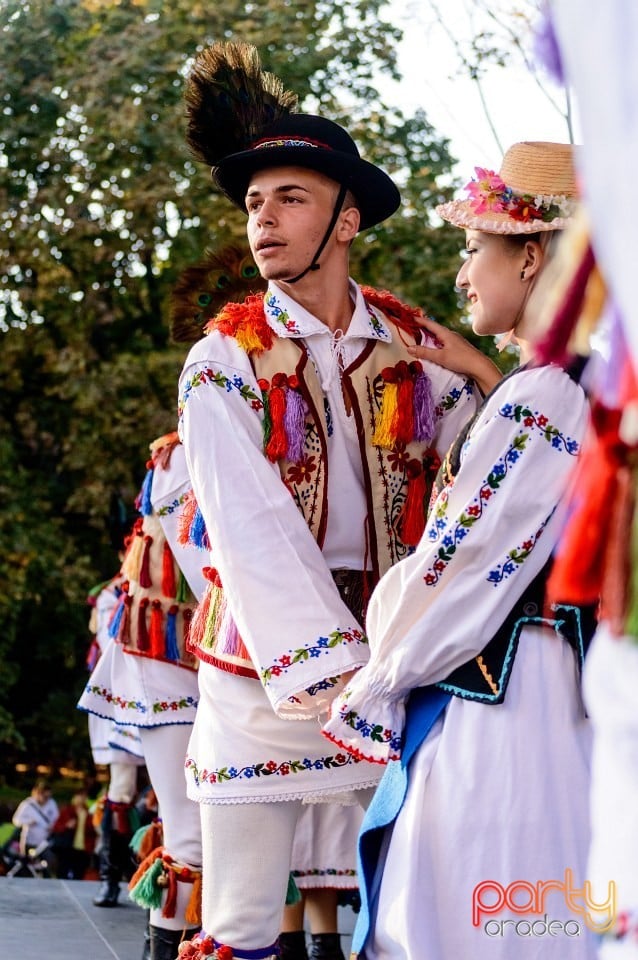 Concert Florile Bihorului, Oradea