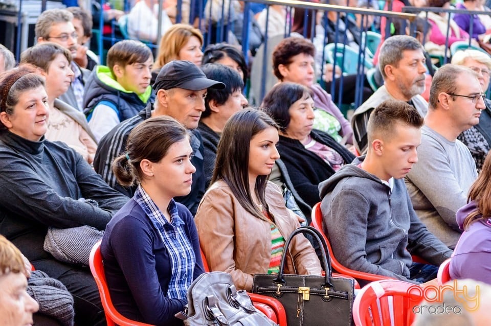 Concert Florile Bihorului, Oradea