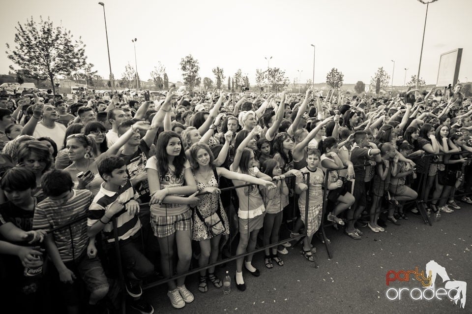 Concert Guess Who în Lotus Center, Lotus Center
