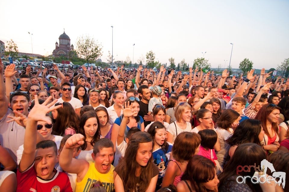 Concert Guess Who în Lotus Center, Lotus Center