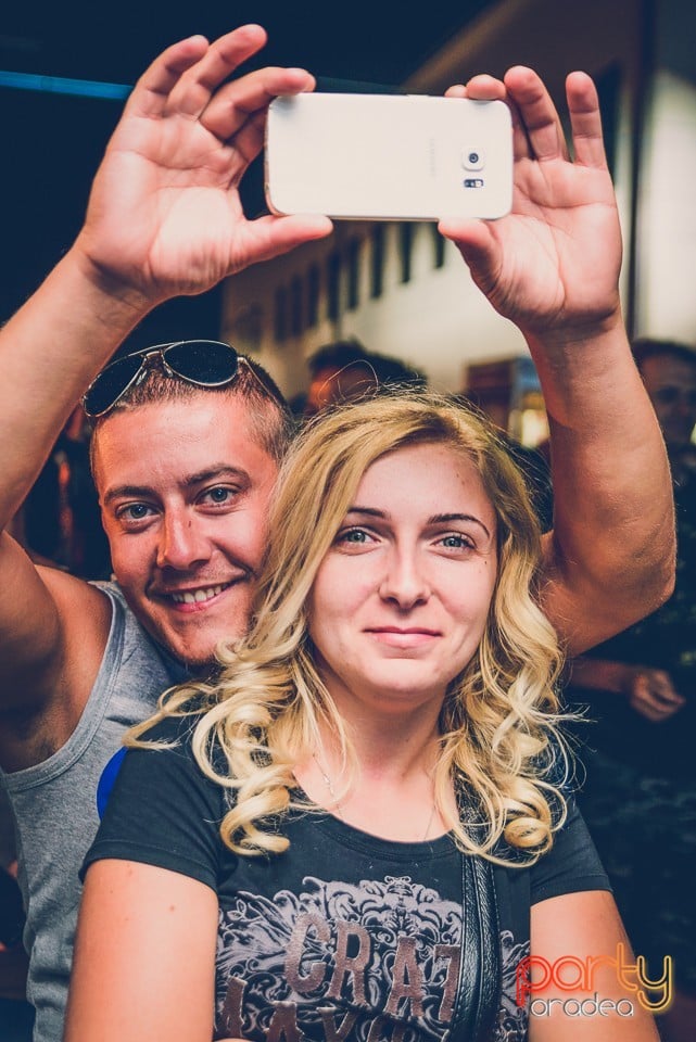 Concert Hooligans, Oradea