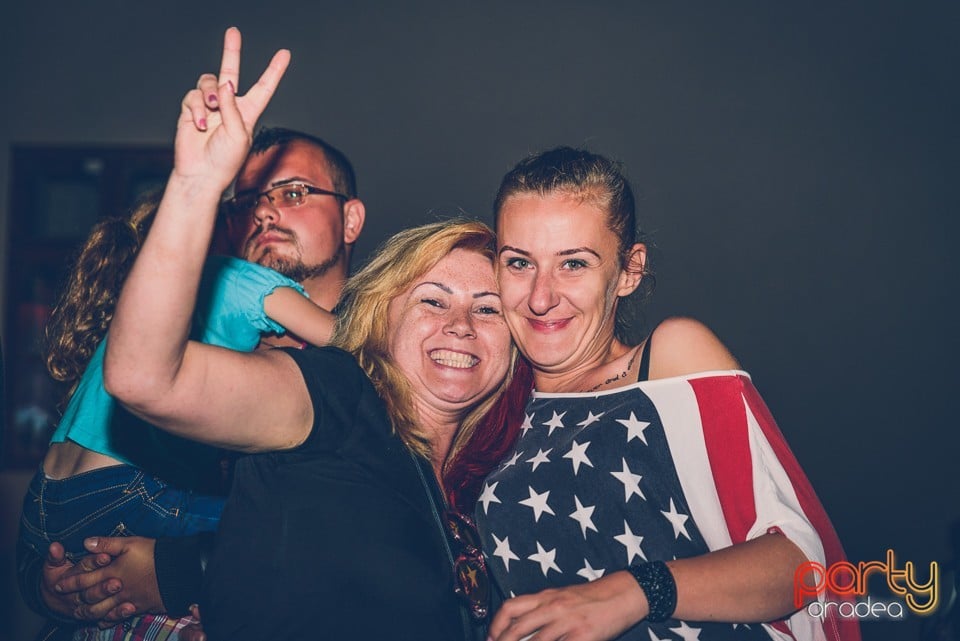 Concert Hooligans, Oradea