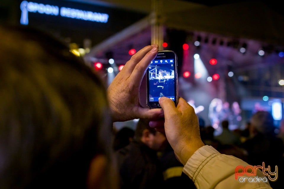 Concert Kormorán, Lotus Center