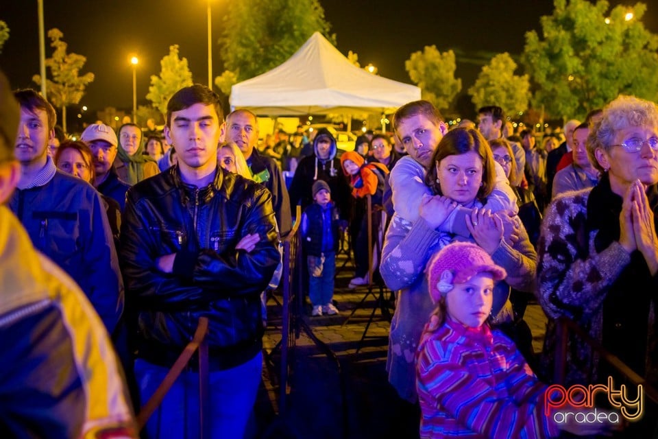 Concert Kormorán, Lotus Center