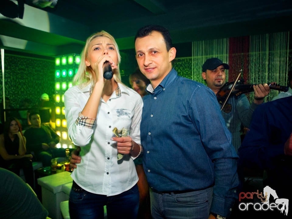 Concert Live cu Denisa în Club Life,