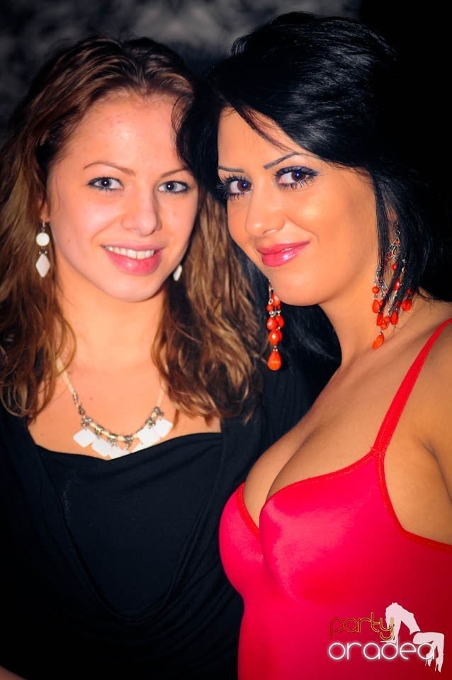 Concert Live cu Denisa în Club Life,