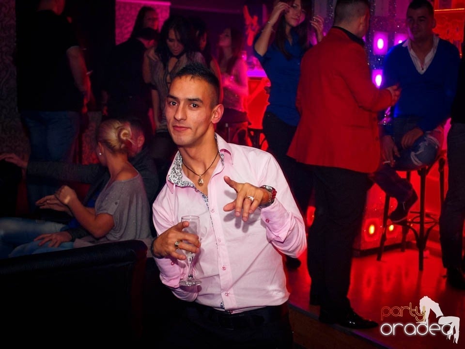 Concert Live cu Denisa în Club Life,