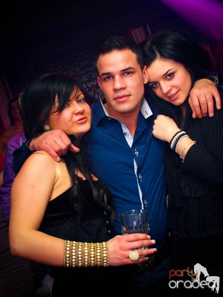 Concert Live cu Denisa în Club Life,