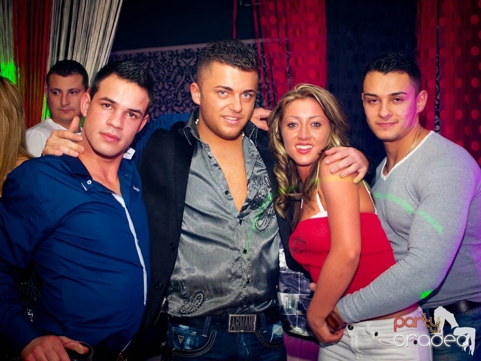 Concert Live cu Denisa în Club Life,