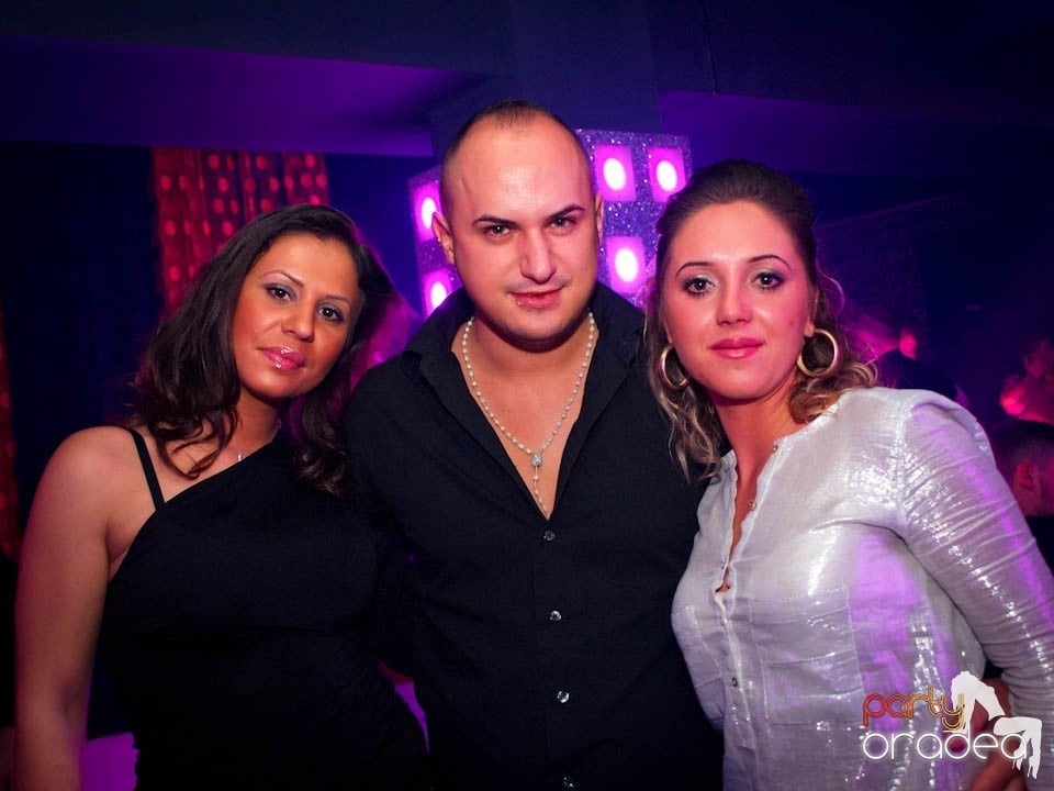 Concert Live cu Denisa în Club Life,