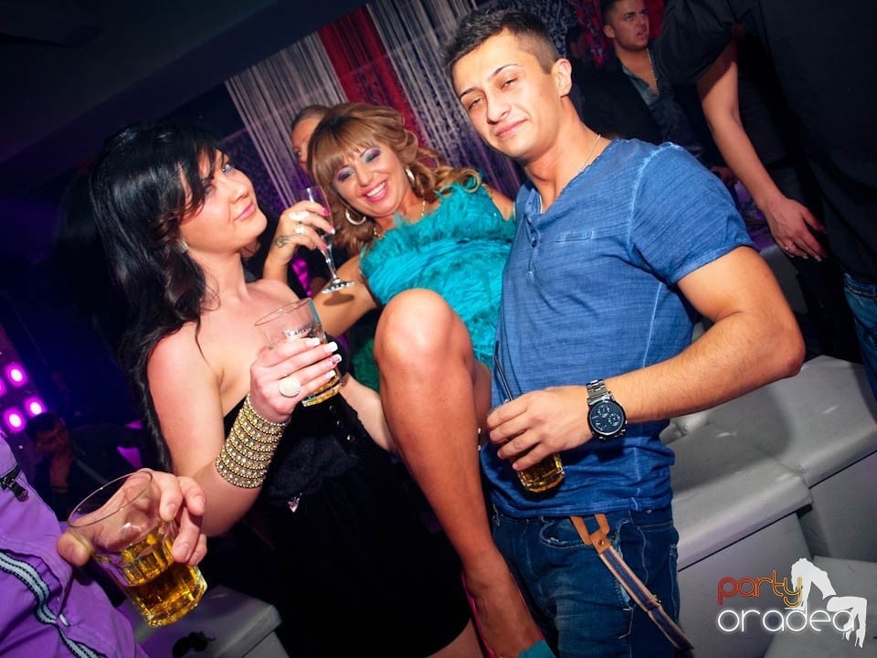 Concert Live cu Denisa în Club Life,