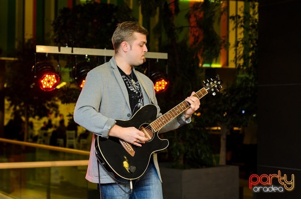 Concert Live: Mihai Lipai, Lotus Center