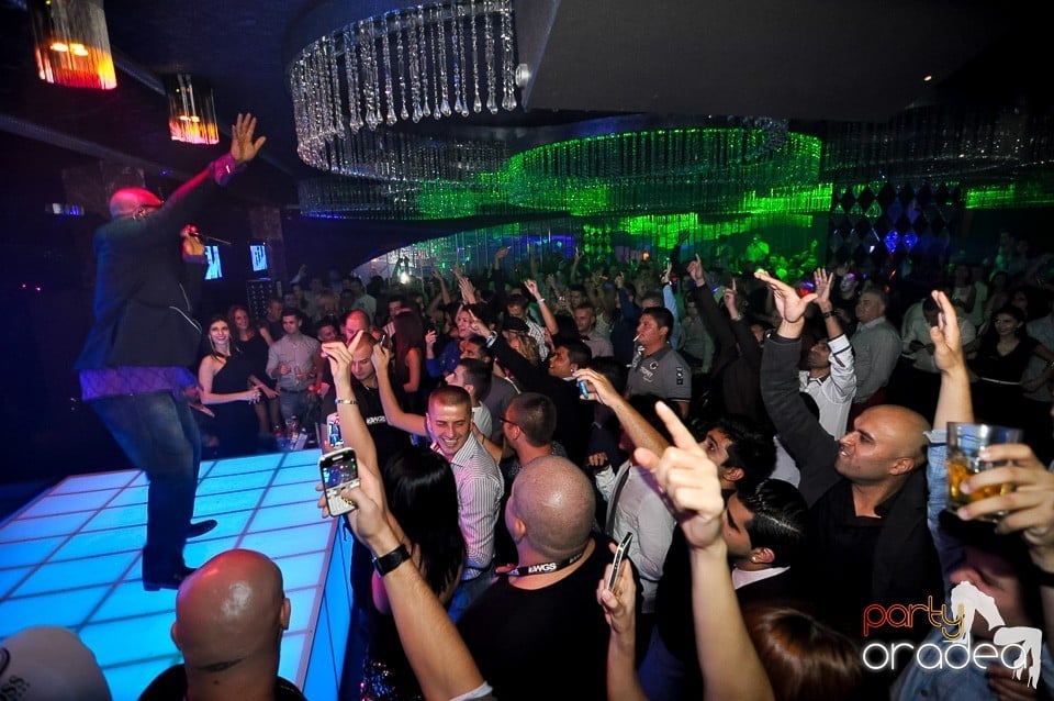Concert Low Deep T @ The One,