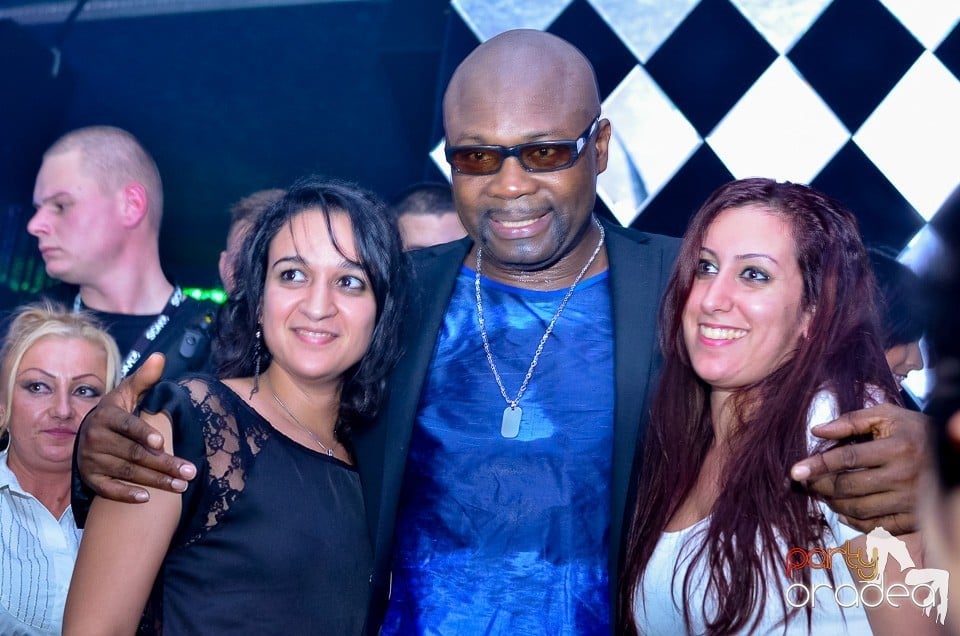 Concert Low Deep T @ The One,