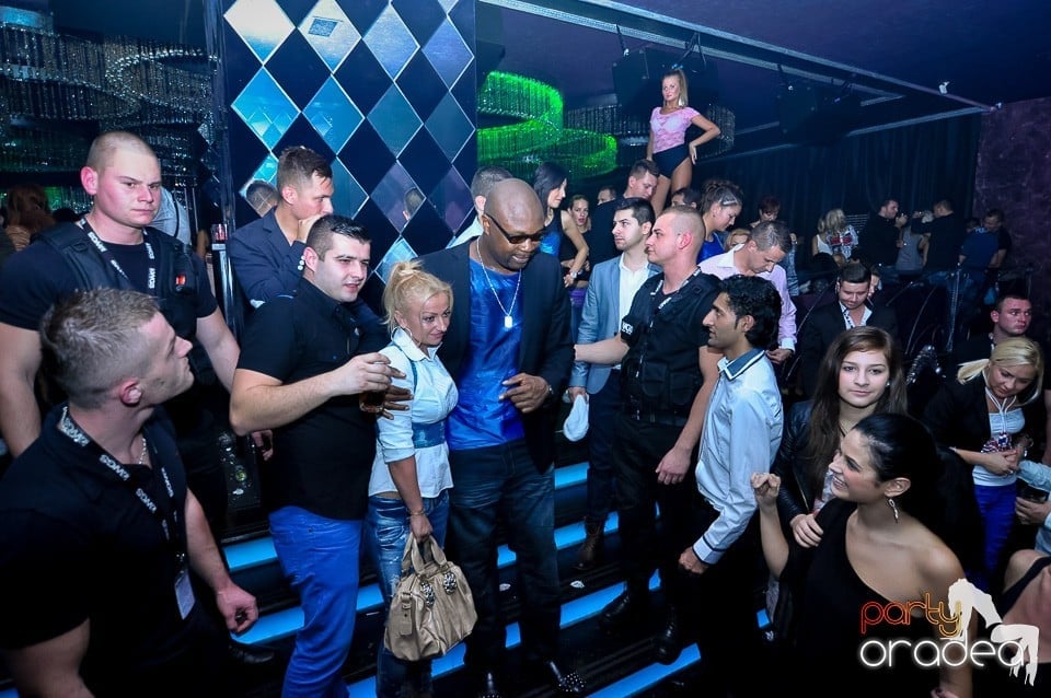 Concert Low Deep T @ The One,