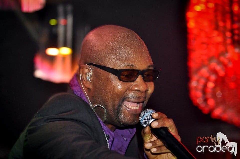 Concert Low Deep T @ The One,