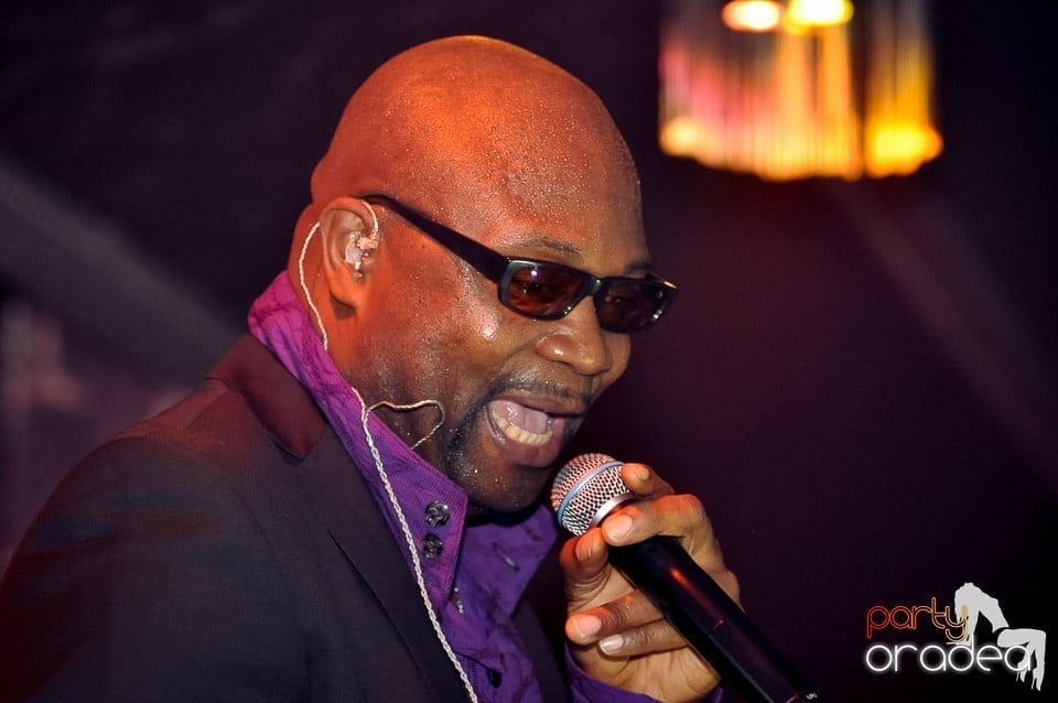 Concert Low Deep T @ The One,