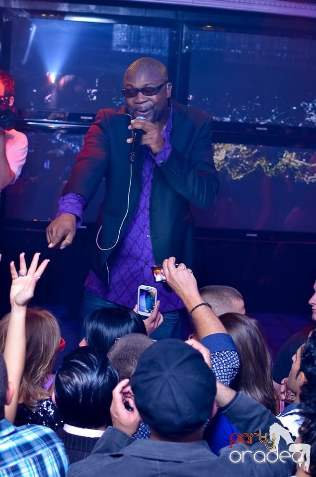 Concert Low Deep T @ The One,