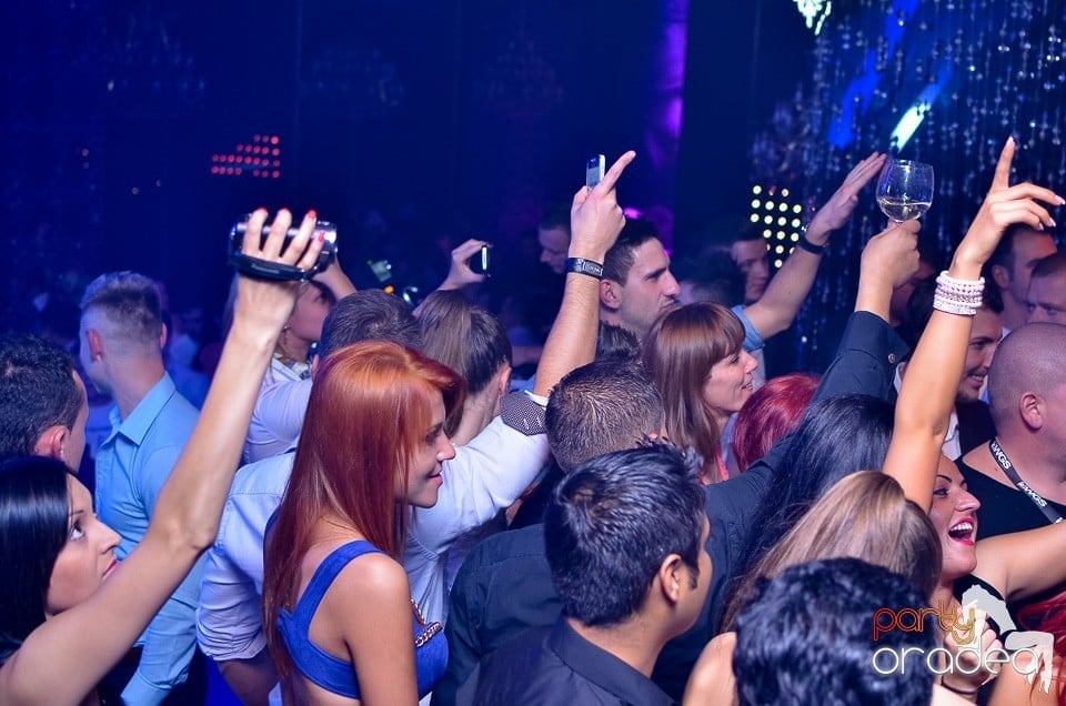 Concert Low Deep T @ The One,