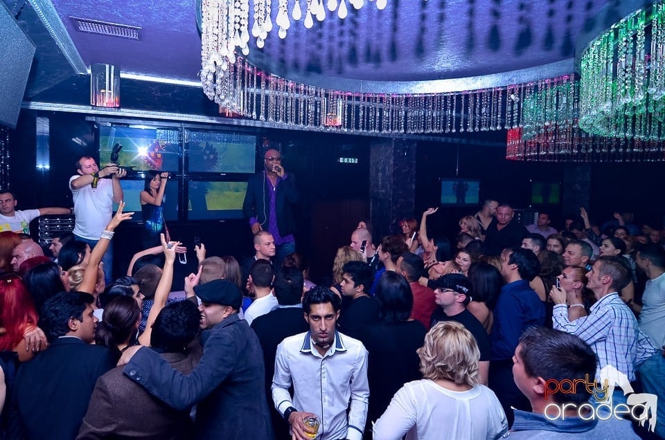 Concert Low Deep T @ The One,