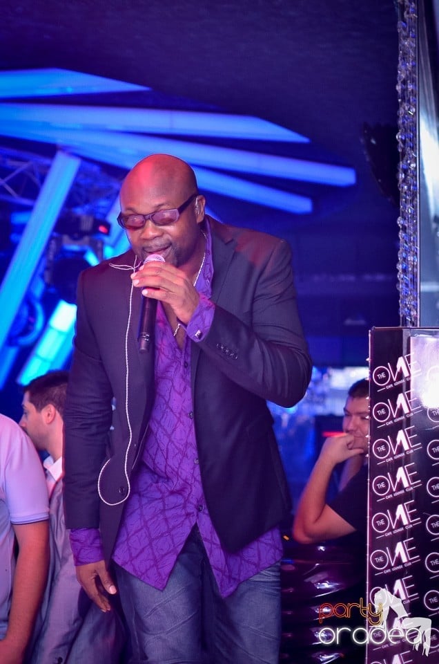 Concert Low Deep T @ The One,