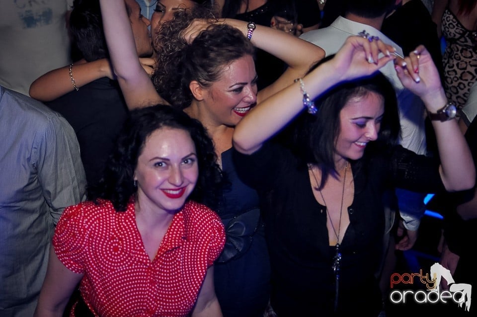 Concert Low Deep T @ The One,