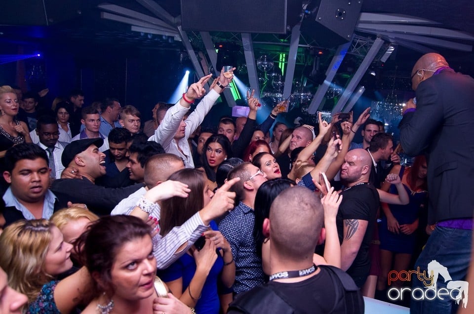 Concert Low Deep T @ The One,