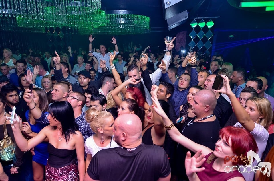 Concert Low Deep T @ The One,