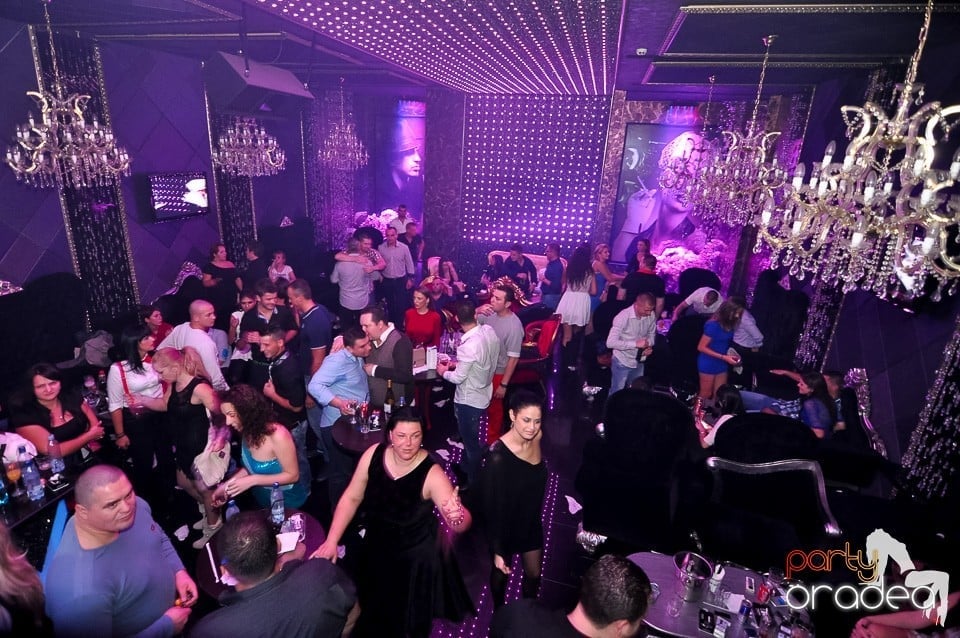 Concert Low Deep T @ The One,