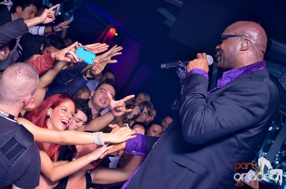 Concert Low Deep T @ The One,