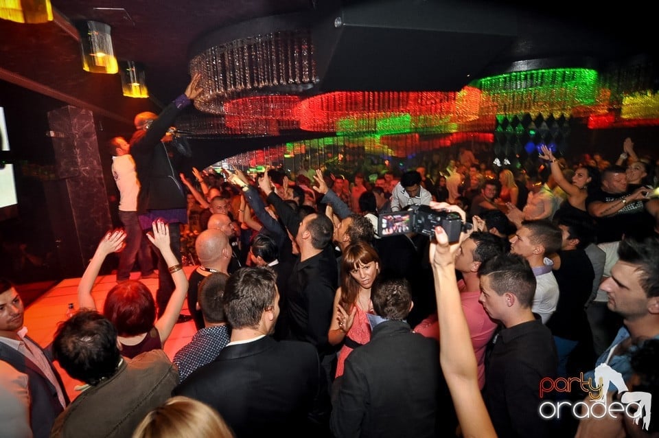 Concert Low Deep T @ The One,