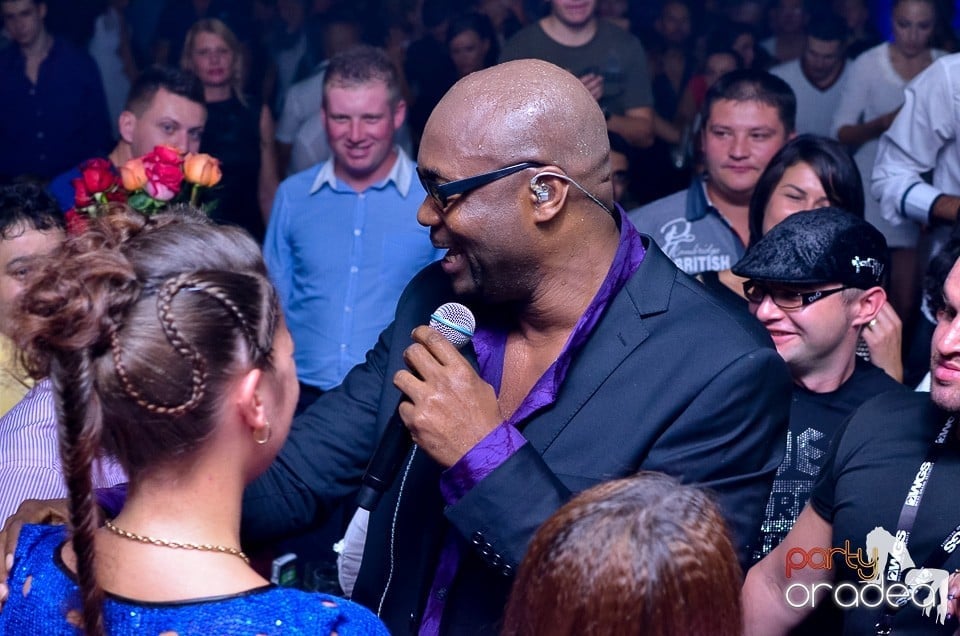 Concert Low Deep T @ The One,