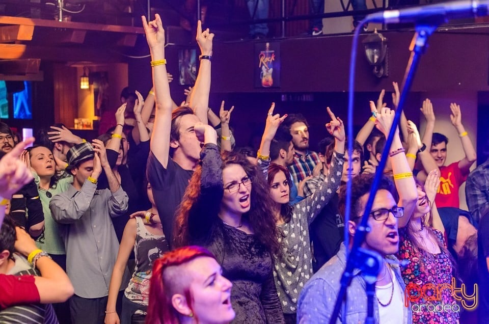 Concert Luna Amară, 