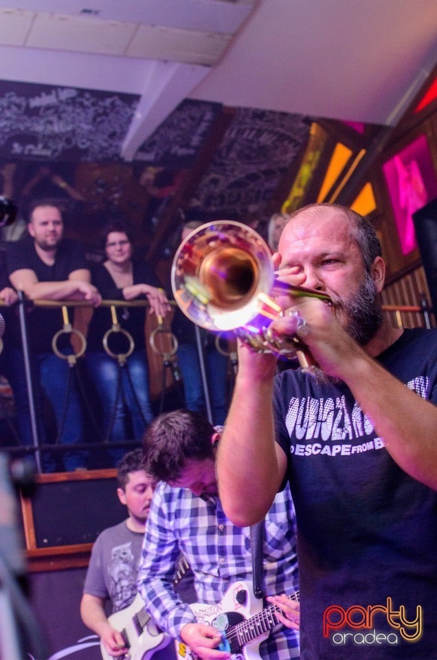 Concert Luna Amară, 