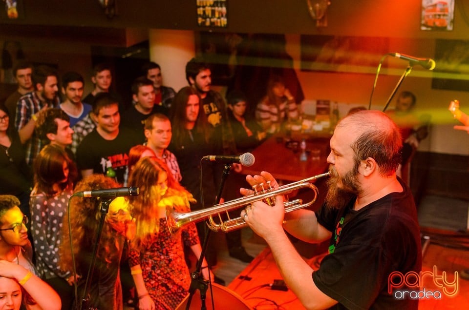Concert Luna Amară, 