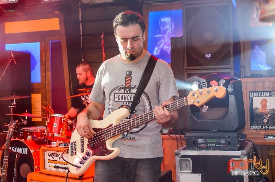 Concert Luna Amară, 