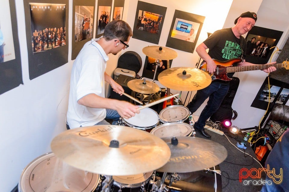 Concert Marius Dobra Band, Kosher wine coffee and jazz