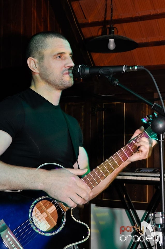 Concert Pavel Stratan în Queen's, Queen's Music Pub