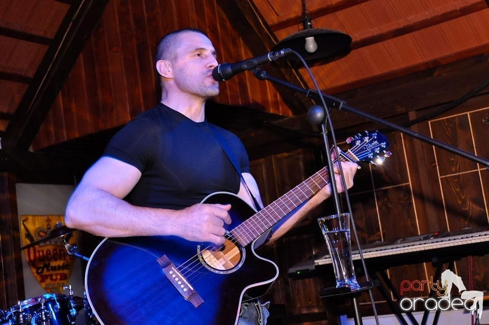 Concert Pavel Stratan în Queen's, Queen's Music Pub