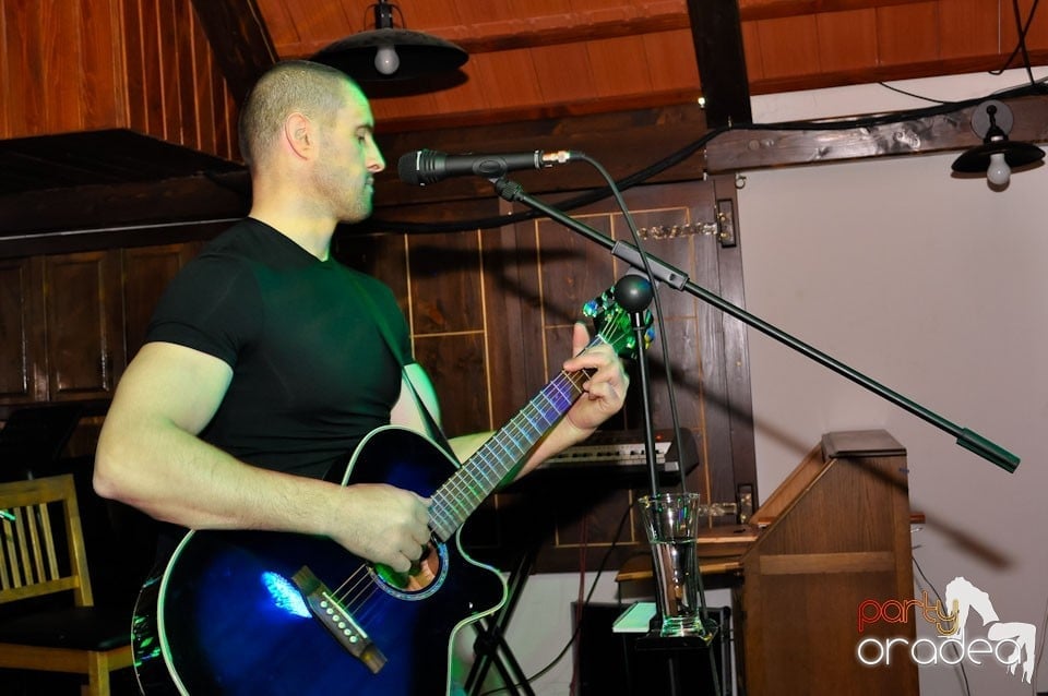 Concert Pavel Stratan în Queen's, Queen's Music Pub