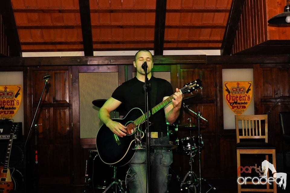 Concert Pavel Stratan în Queen's, Queen's Music Pub