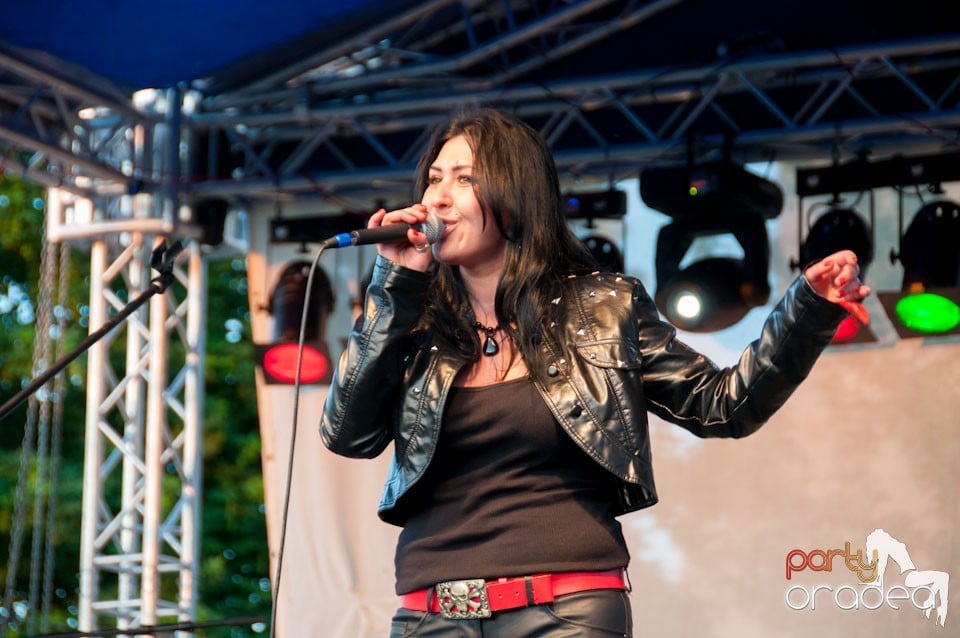 Concert Red Wine,