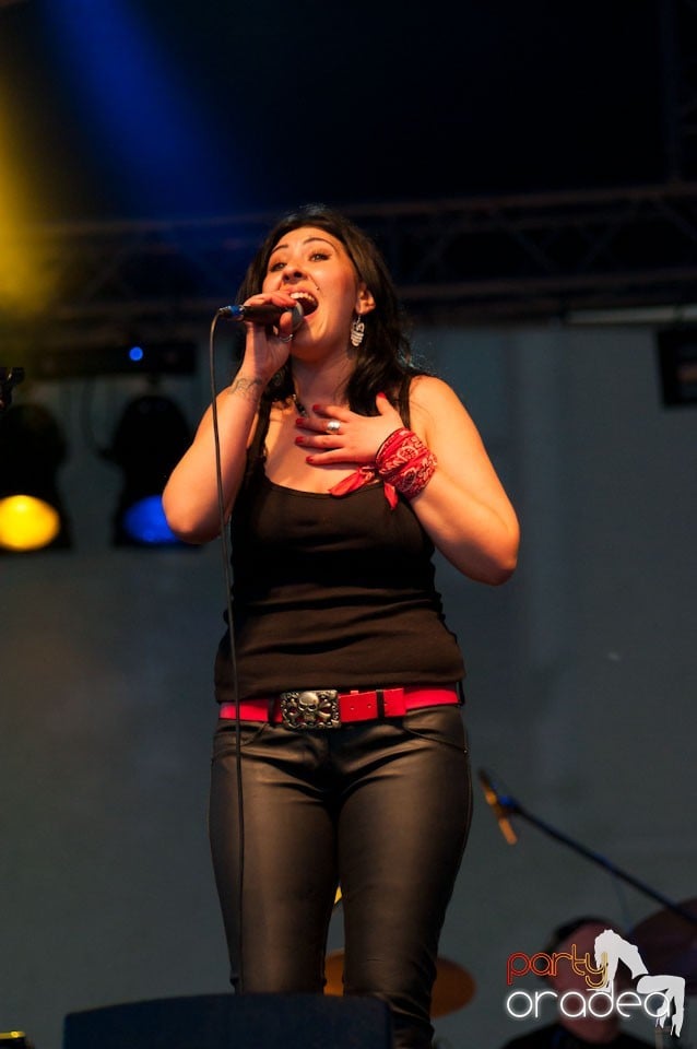 Concert Red Wine,