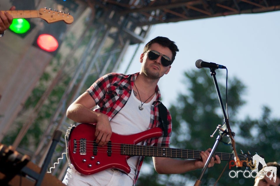 Concert Red Wine,