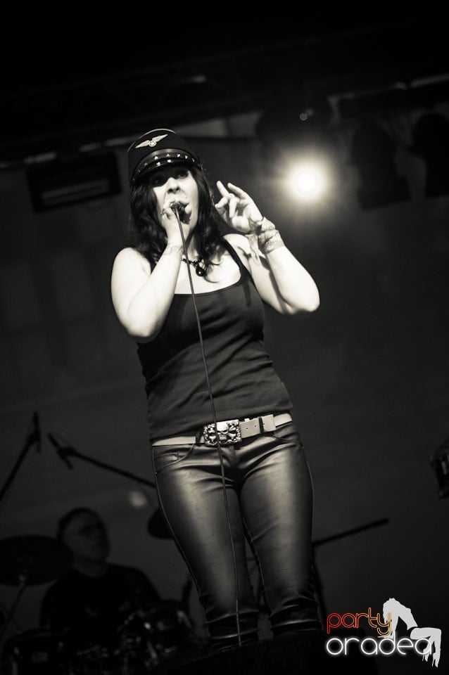 Concert Red Wine,