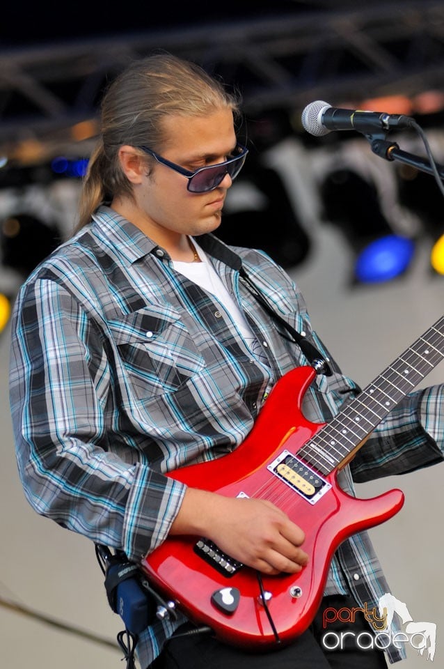Concert Red Wine,