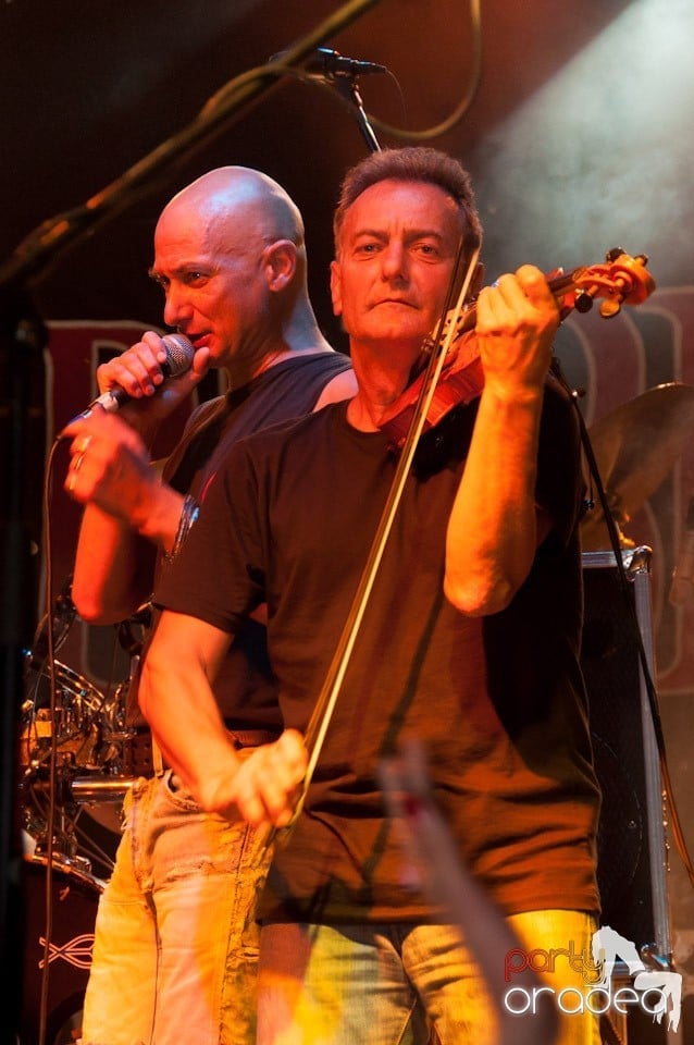 Concert Republic,